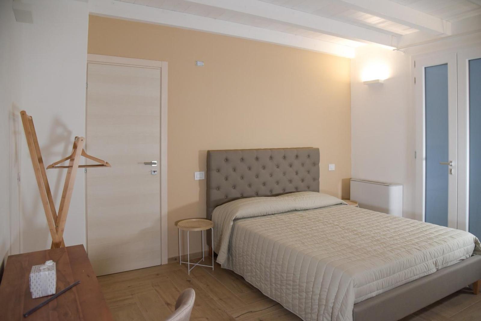 Serenity Apulian Rooms Trepuzzi 外观 照片